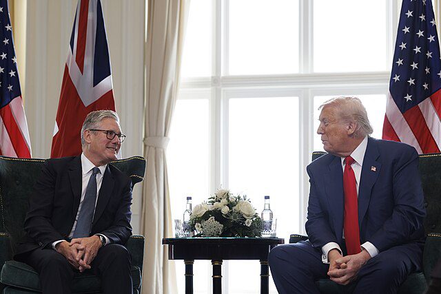 Starmer Raises Greenland Concerns with Trump in Phone Call Following Danish NATO Warning