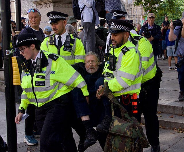 More than 200 held in central London as Palestine Action ban draws fresh defiance